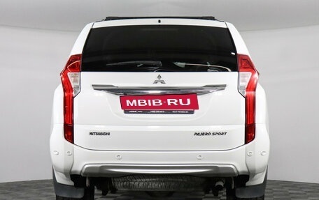 Mitsubishi Pajero Sport III рестайлинг, 2020 год, 3 097 000 рублей, 6 фотография
