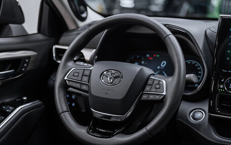 Toyota Highlander, 2025 год, 5 750 000 рублей, 12 фотография