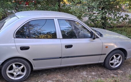 Hyundai Accent II, 2005 год, 375 000 рублей, 3 фотография