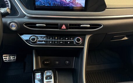 Hyundai Sonata VIII, 2019 год, 2 190 000 рублей, 13 фотография