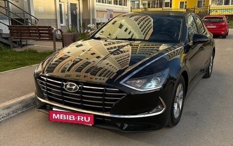 Hyundai Sonata VIII, 2019 год, 2 190 000 рублей, 14 фотография