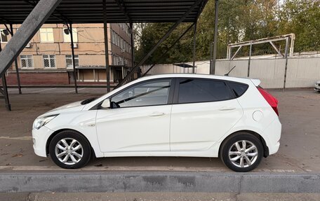 Hyundai Solaris II рестайлинг, 2015 год, 790 000 рублей, 4 фотография