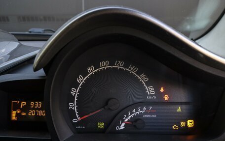 Toyota iQ, 2009 год, 550 000 рублей, 16 фотография