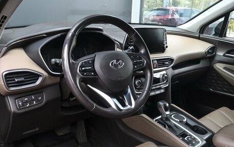 Hyundai Santa Fe IV, 2018 год, 2 820 000 рублей, 14 фотография