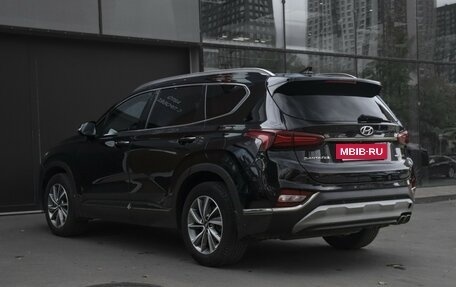Hyundai Santa Fe IV, 2018 год, 2 820 000 рублей, 5 фотография