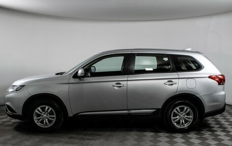 Mitsubishi Outlander III рестайлинг 3, 2018 год, 2 005 000 рублей, 8 фотография