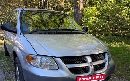 Dodge Caravan IV, 2000 год, 700 000 рублей, 2 фотография