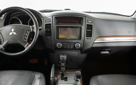 Mitsubishi Pajero IV, 2007 год, 1 490 000 рублей, 10 фотография