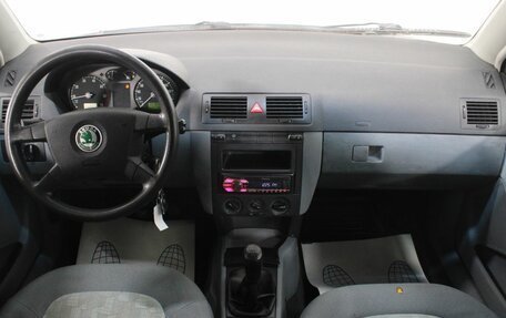 Skoda Fabia I, 2001 год, 190 000 рублей, 13 фотография