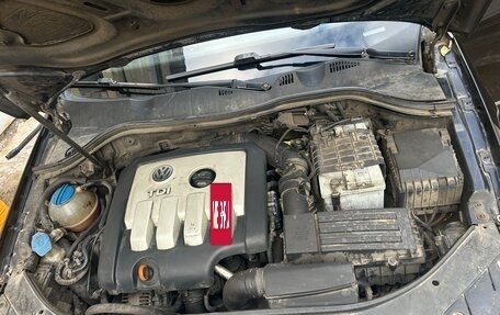 Volkswagen Passat B6, 2006 год, 550 000 рублей, 13 фотография