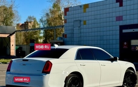 Chrysler 300C II, 2015 год, 1 875 000 рублей, 2 фотография