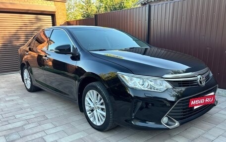 Toyota Camry, 2015 год, 1 950 000 рублей, 5 фотография
