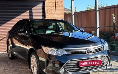 Toyota Camry, 2015 год, 1 950 000 рублей, 10 фотография
