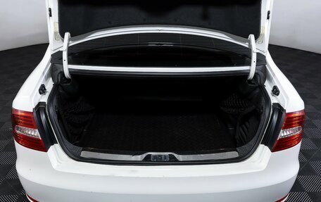 Skoda Superb III рестайлинг, 2014 год, 1 299 000 рублей, 10 фотография