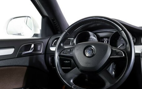 Skoda Superb III рестайлинг, 2014 год, 1 299 000 рублей, 16 фотография