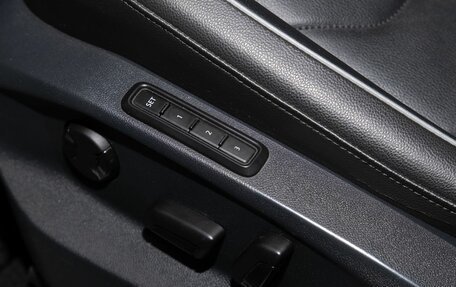 Volkswagen Tiguan II, 2018 год, 2 950 000 рублей, 15 фотография