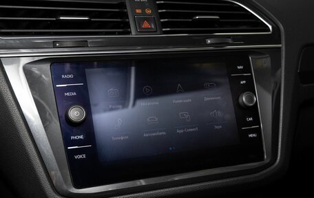 Volkswagen Tiguan II, 2018 год, 2 950 000 рублей, 11 фотография
