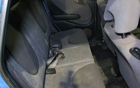 Honda Fit III, 2001 год, 300 000 рублей, 9 фотография