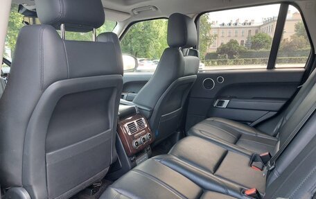 Land Rover Range Rover IV рестайлинг, 2017 год, 4 400 000 рублей, 10 фотография