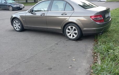 Mercedes-Benz C-Класс, 2010 год, 1 500 000 рублей, 4 фотография