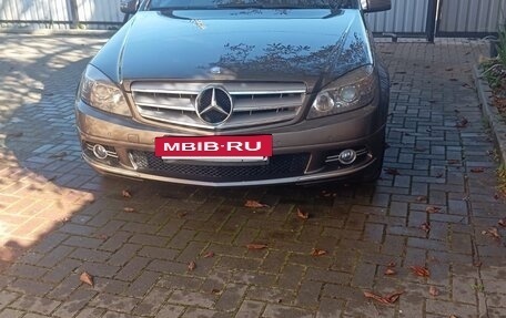 Mercedes-Benz C-Класс, 2010 год, 1 500 000 рублей, 6 фотография