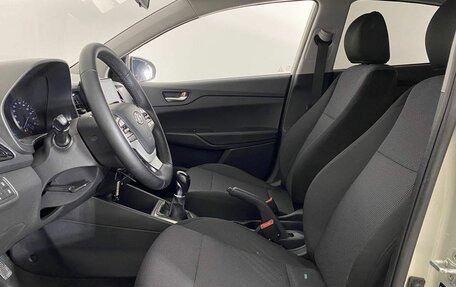 Hyundai Solaris II рестайлинг, 2020 год, 1 320 000 рублей, 31 фотография
