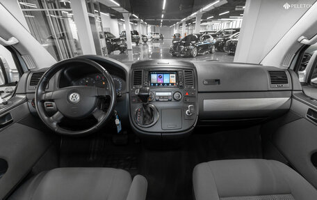 Volkswagen Multivan T5, 2008 год, 1 550 000 рублей, 8 фотография