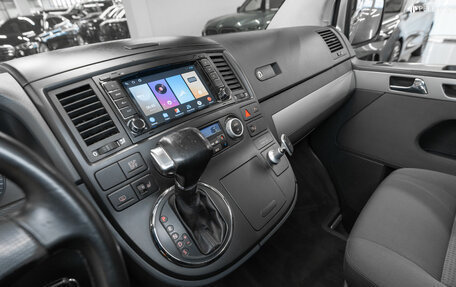 Volkswagen Multivan T5, 2008 год, 1 550 000 рублей, 15 фотография