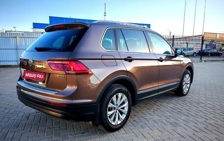 Volkswagen Tiguan II, 2018 год, 2 100 000 рублей, 1 фотография