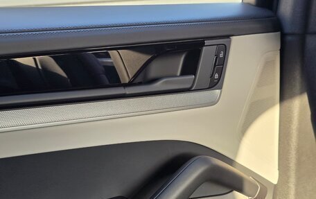 Porsche Cayenne III, 2025 год, 17 990 000 рублей, 8 фотография