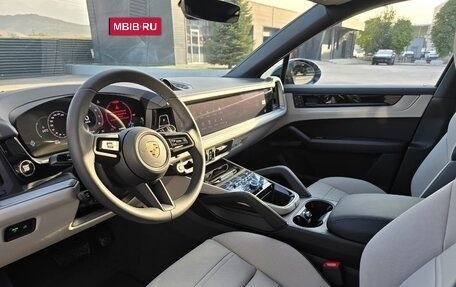 Porsche Cayenne III, 2025 год, 17 990 000 рублей, 10 фотография