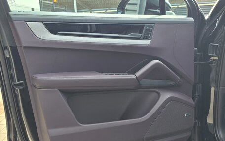 Porsche Cayenne III, 2025 год, 17 690 000 рублей, 7 фотография