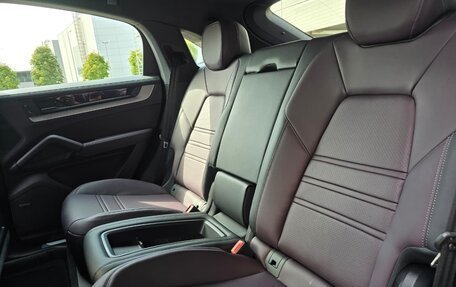 Porsche Cayenne III, 2025 год, 17 690 000 рублей, 24 фотография