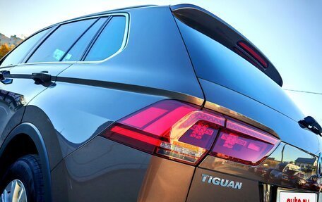 Volkswagen Tiguan II, 2018 год, 2 100 000 рублей, 11 фотография