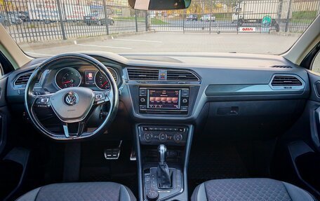 Volkswagen Tiguan II, 2018 год, 2 100 000 рублей, 15 фотография