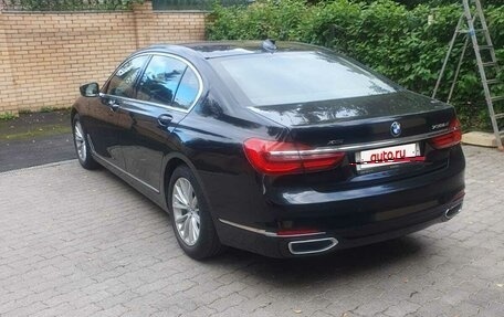 BMW 7 серия, 2018 год, 3 900 000 рублей, 2 фотография