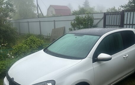 Volkswagen Golf VI, 2012 год, 800 000 рублей, 1 фотография