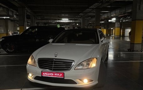 Mercedes-Benz S-Класс, 2005 год, 1 200 000 рублей, 1 фотография