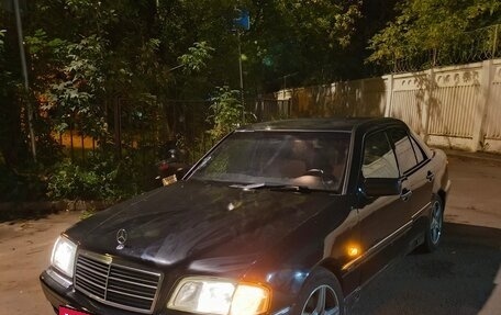 Mercedes-Benz C-Класс, 1999 год, 350 000 рублей, 3 фотография