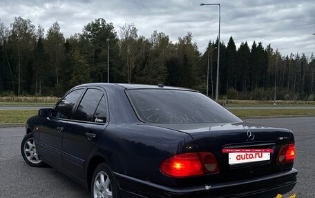 Mercedes-Benz E-Класс, 1998 год, 389 000 рублей, 5 фотография