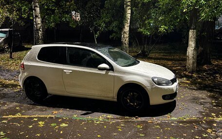 Volkswagen Golf VI, 2012 год, 800 000 рублей, 3 фотография