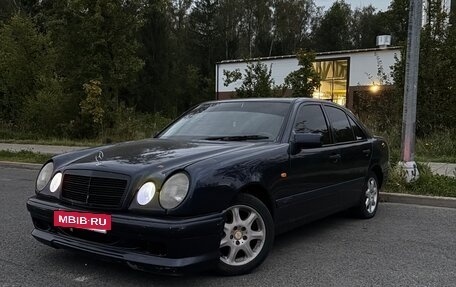 Mercedes-Benz E-Класс, 1998 год, 389 000 рублей, 10 фотография