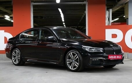BMW 7 серия, 2018 год, 2 998 000 рублей, 3 фотография