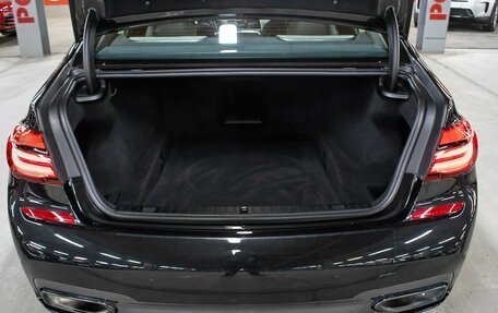BMW 7 серия, 2018 год, 2 998 000 рублей, 10 фотография