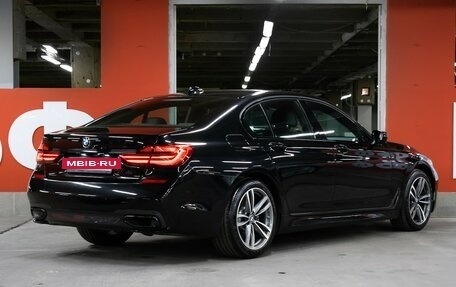 BMW 7 серия, 2018 год, 2 998 000 рублей, 5 фотография