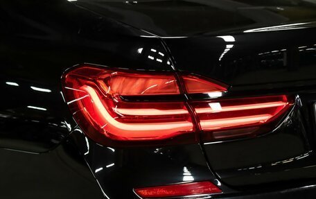BMW 7 серия, 2018 год, 2 998 000 рублей, 24 фотография