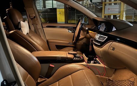 Mercedes-Benz S-Класс, 2005 год, 1 200 000 рублей, 9 фотография