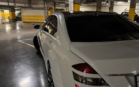 Mercedes-Benz S-Класс, 2005 год, 1 200 000 рублей, 3 фотография