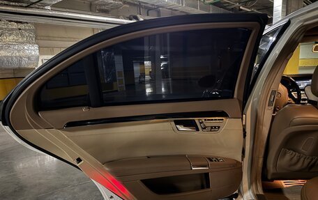 Mercedes-Benz S-Класс, 2005 год, 1 200 000 рублей, 13 фотография