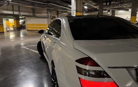 Mercedes-Benz S-Класс, 2005 год, 1 200 000 рублей, 4 фотография